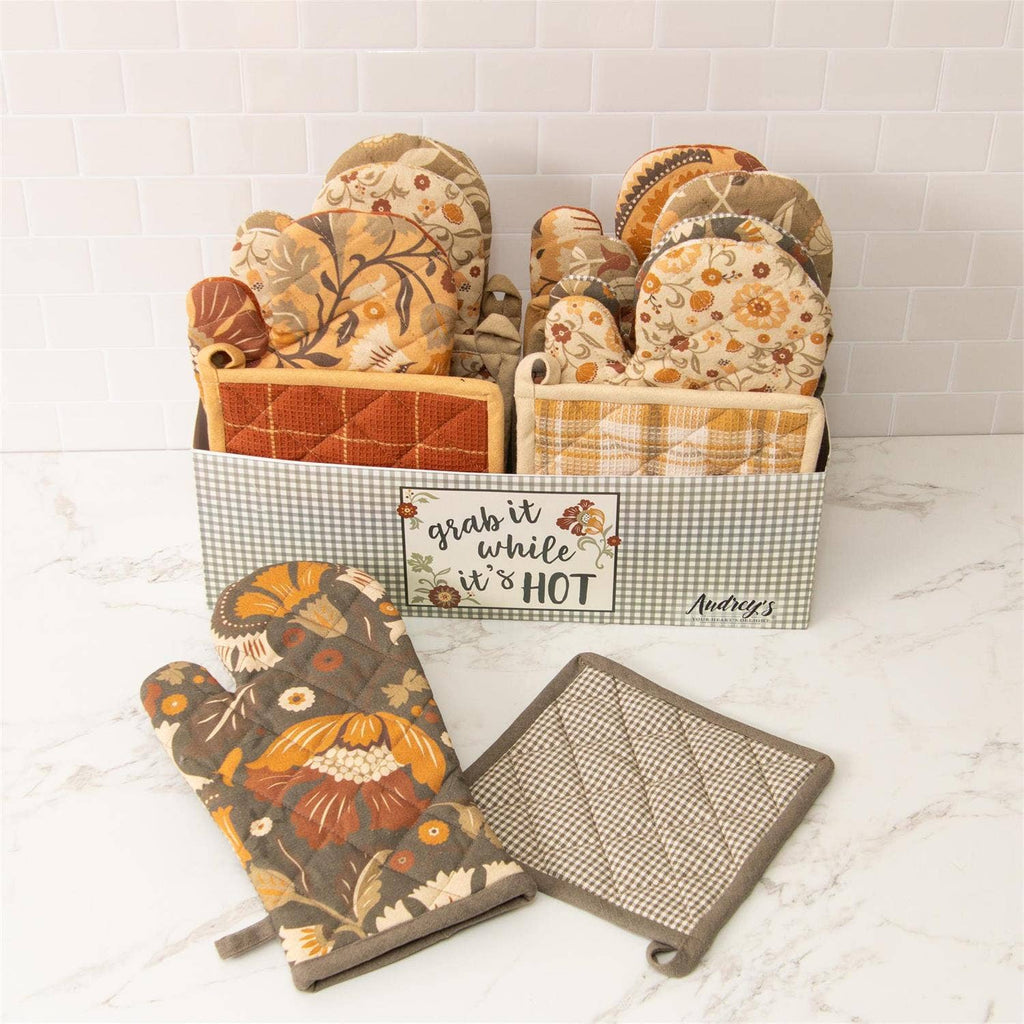 Oven Mitts And Pot Holders- Floral