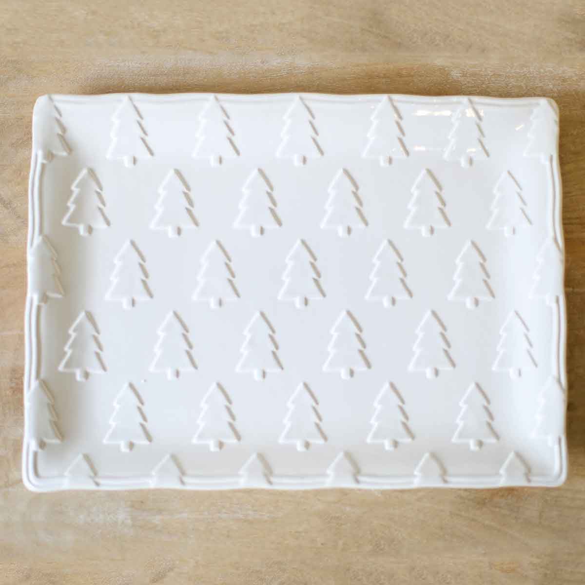 Balsam Lane Embossed Platter White 15.5x11.5in