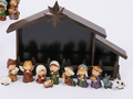 Christmas 11 Pc Resin Nativity Set w/ Metal Creche