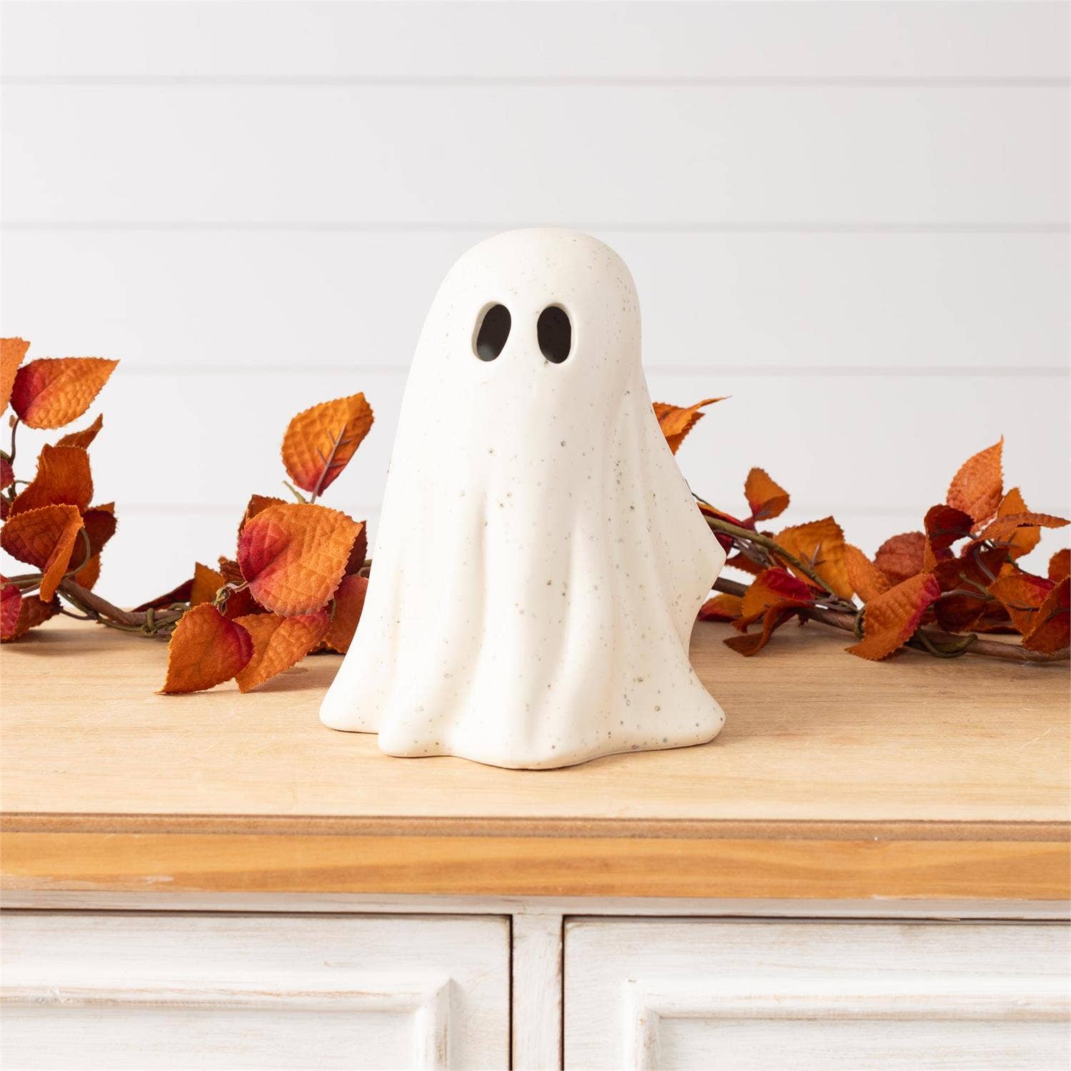 Stoneware Ghost Figurines (Set Of 02)