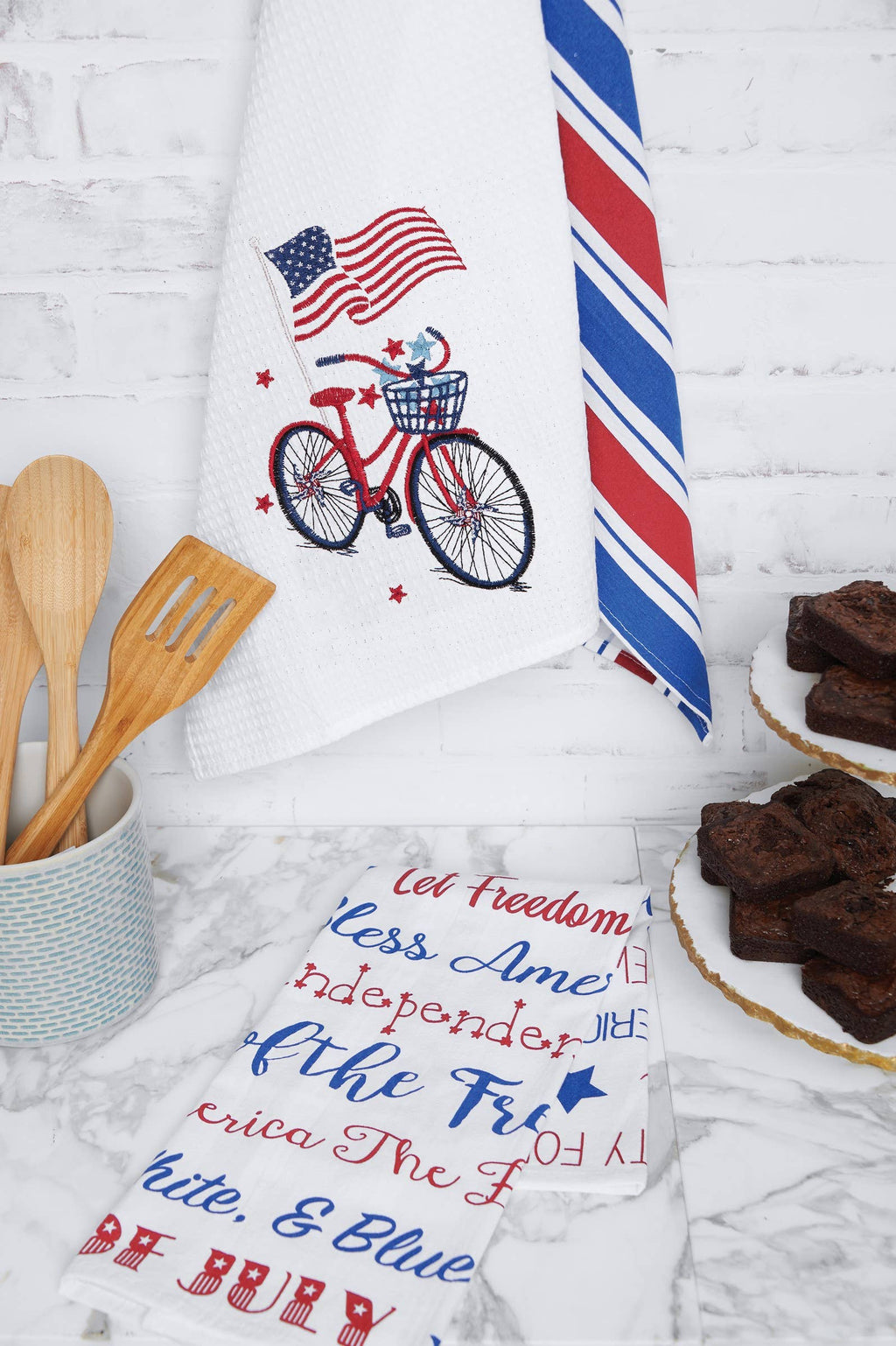 Patriotic Retro Bike USA Flag 4th Of July Kitchen Towel