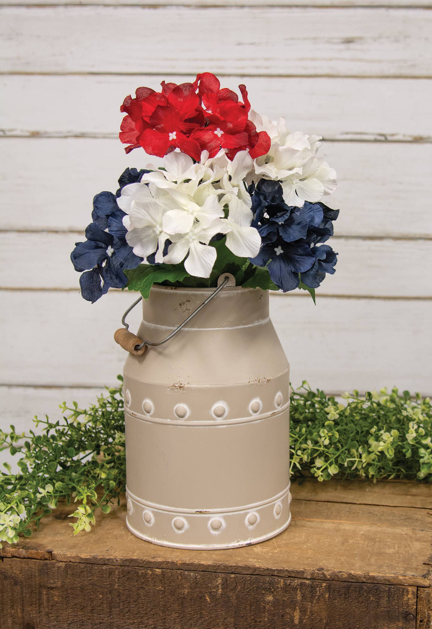Americana Hydrangea Bush 18.75"L