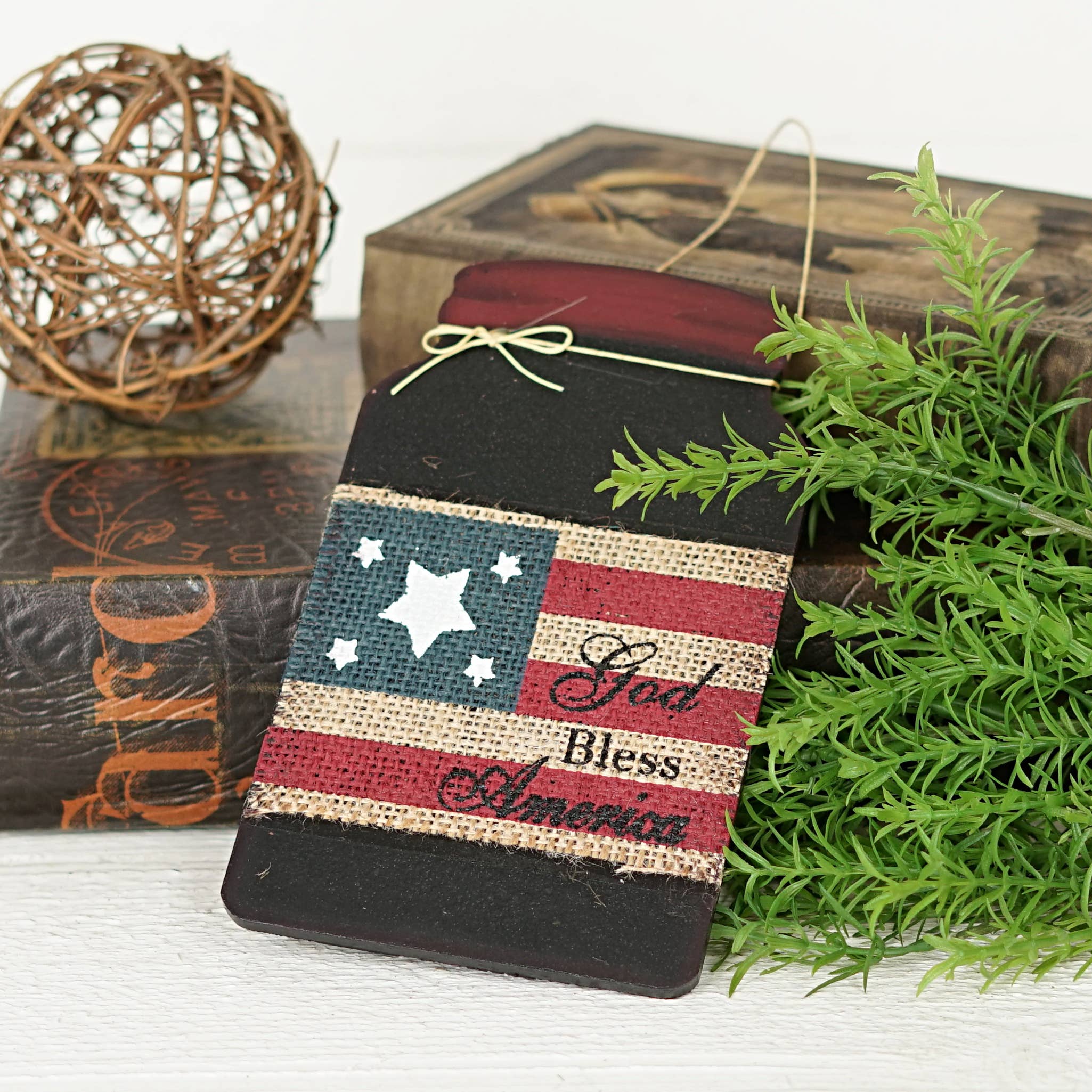 Americana Mason Jar Hanger